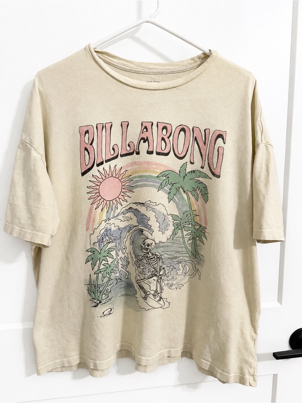 Billabong Skeleton Surf Graphic Tee Medium Cream Vintage Inspired Oversized